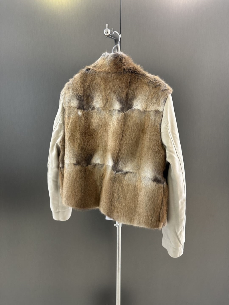Ce1i*e outwears